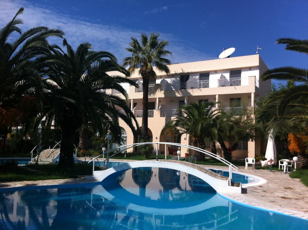 Three Stars Beach Hotel Moraitika Exterior foto