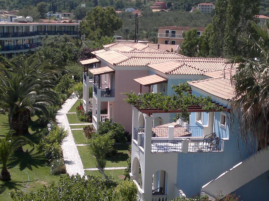 Three Stars Beach Hotel Moraitika Exterior foto