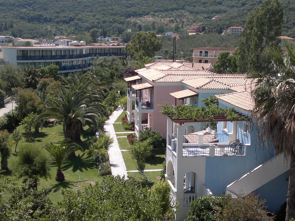 Three Stars Beach Hotel Moraitika Exterior foto