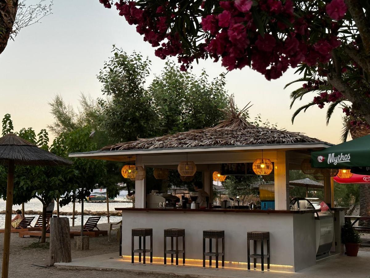 Three Stars Beach Hotel Moraitika Exterior foto